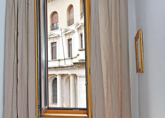 Apartment Trastevere Historic Loft By Luxury Getaways Rom