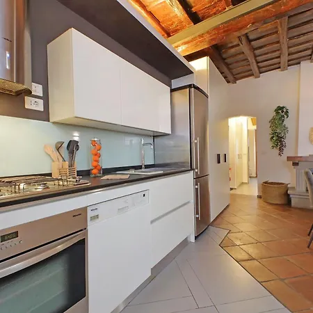 Loft Storico Nel Cuore Di Trastevere