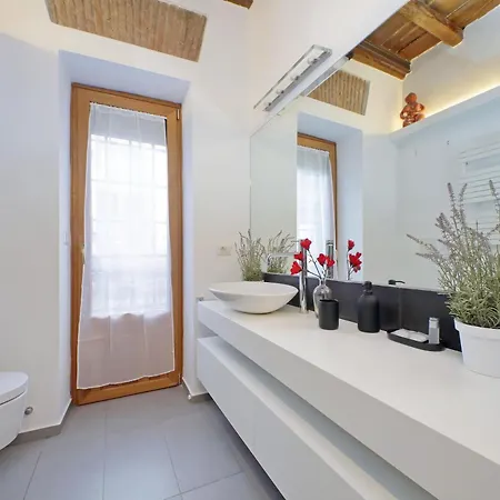 Loft Storico Nel Cuore Di Trastevere ローマ